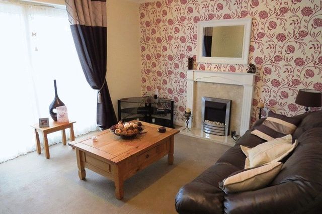  Image of 3 bedroom Semi-Detached house to rent in Marigold Crescent Melton Mowbray LE13 at Marigold Crescent  Melton Mowbray, LE13 0FW