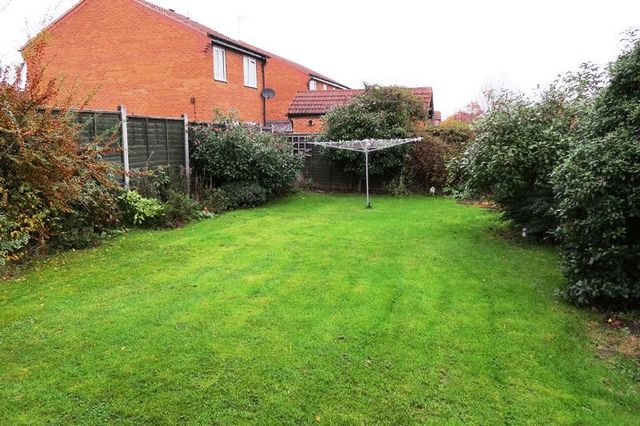  Image of 3 bedroom Semi-Detached house to rent in Marigold Crescent Melton Mowbray LE13 at Marigold Crescent  Melton Mowbray, LE13 0FW