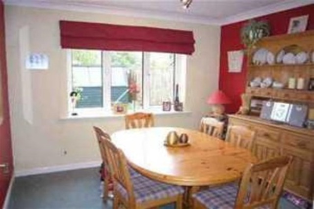  Image of 4 bedroom Detached house to rent in Marine Drive Chesterfield S41 at Chesterfield, S41 0FG