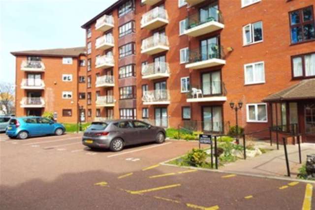  Image of 1 bedroom Flat to rent in Marine Road Colwyn Bay LL29 at Colwyn Bay, LL29 8PZ