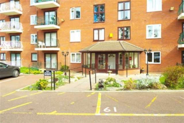  Image of 1 bedroom Flat to rent in Marine Road Colwyn Bay LL29 at Colwyn Bay, LL29 8PZ