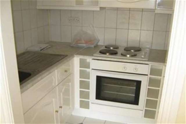  Image of 1 bedroom Flat to rent in Marine Road Colwyn Bay LL29 at Colwyn Bay, LL29 8PZ