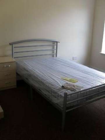  Image of 6 bedroom House Share to rent in Marlborough Road Beeston Nottingham NG9 at Beeston Bristol Beeston, NG9 2HG