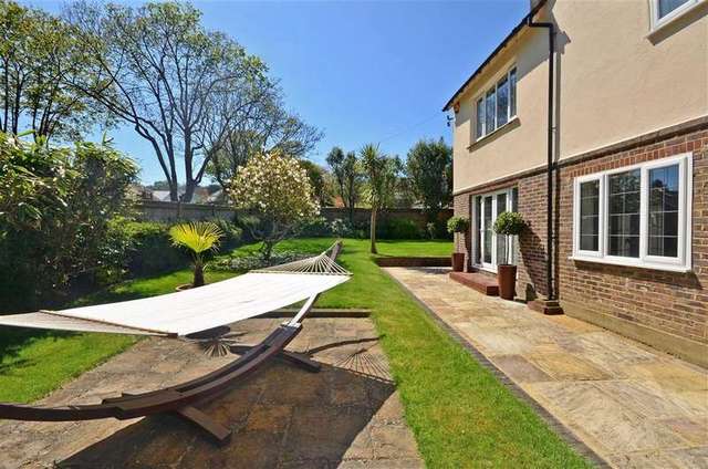  Image of 4 bedroom Detached house for sale in Marshall Avenue Findon Valley Worthing BN14 at Findon Valley Worthing Worthing, BN14 0ES