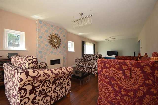  Image of 4 bedroom Detached house for sale in Marshall Avenue Findon Valley Worthing BN14 at Findon Valley Worthing Worthing, BN14 0ES