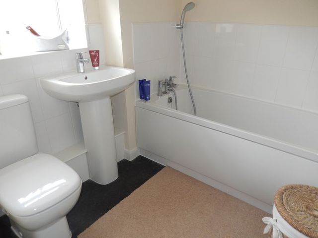 Image of 3 bedroom Detached house for sale in Meteor Close Newton Nottingham NG13 at Meteor Close  Newton, NG13 8ZL