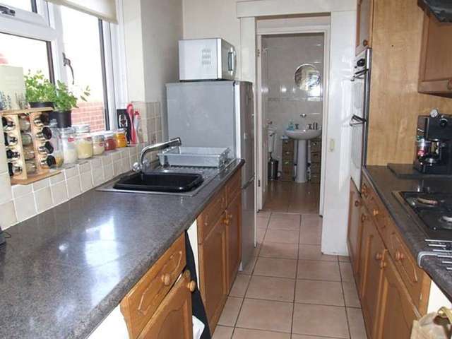 Image of 2 bedroom Detached house to rent in Methuen Street Southampton SO14 at Inner Avenue  Southampton, SO14 6FR