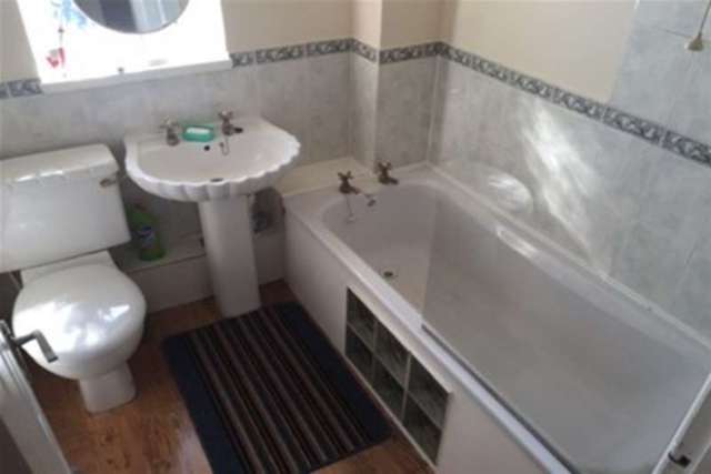  Image of 2 bedroom Detached house to rent in Springfields Mickle Trafford Chester CH2 at Chester, CH2 4EG
