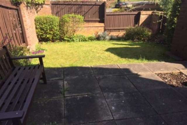  Image of 2 bedroom Detached house to rent in Springfields Mickle Trafford Chester CH2 at Chester, CH2 4EG