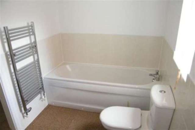  Image of 2 bedroom Flat to rent in Middleton Road Fulwood Preston PR2 at Preston, PR2 9LL