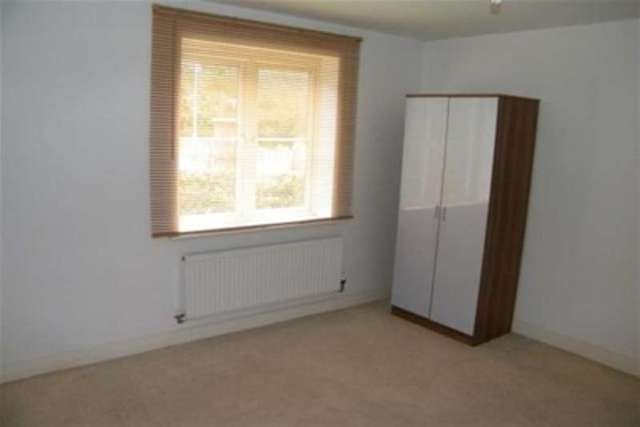  Image of 2 bedroom Flat to rent in Middleton Road Fulwood Preston PR2 at Preston, PR2 9LL
