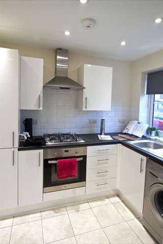  Image of 2 bedroom Apartment for sale in Monson Road Redhill RH1 at Redhill Surrey Redhill, RH1 2ET