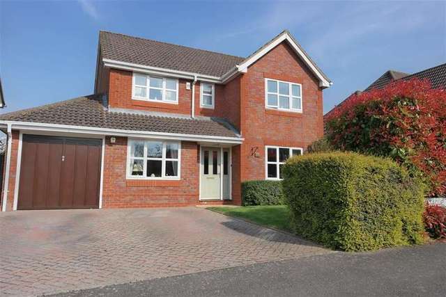  Image of 4 bedroom Detached house for sale in Montague Close Wokingham RG40 at Wokingham Berkshire Wokingham, RG40 5PH