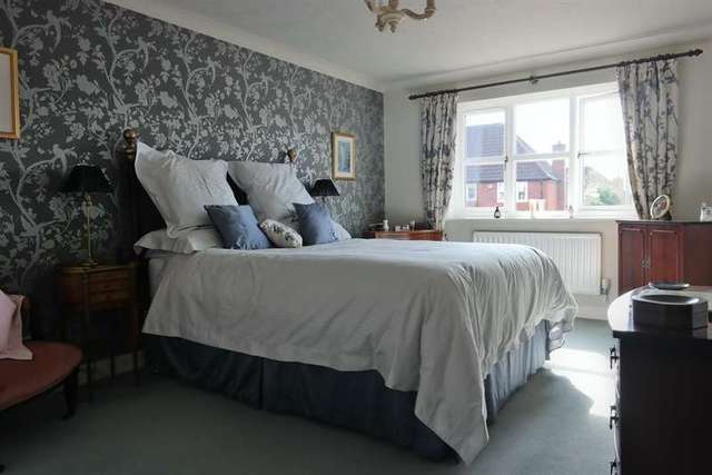  Image of 4 bedroom Detached house for sale in Montague Close Wokingham RG40 at Wokingham Berkshire Wokingham, RG40 5PH