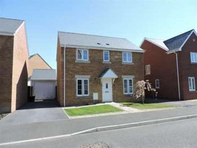  Image of 3 bedroom Property for sale in Moorland Green Gorseinon Swansea SA4 at Moorland Green Gorseinon Gorseinon, SA4 4QF