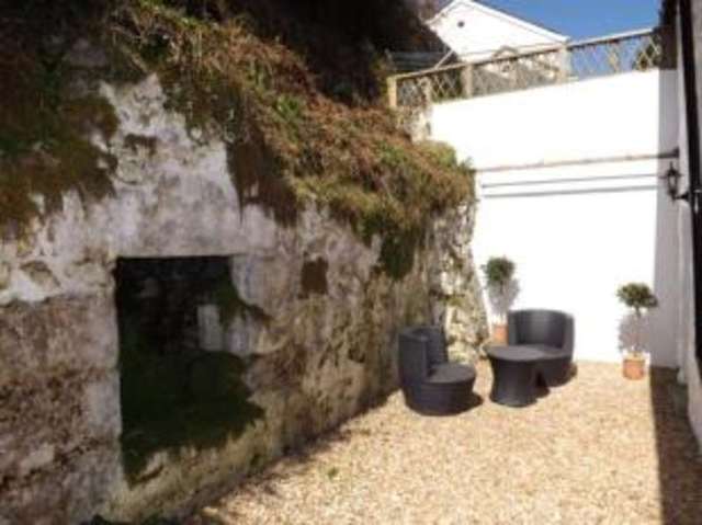  Image of 2 bedroom Terraced house for sale in Baldhu Row Nancledra Penzance TR20 at Nancledra Penzance Nancledre, TR20 8NH