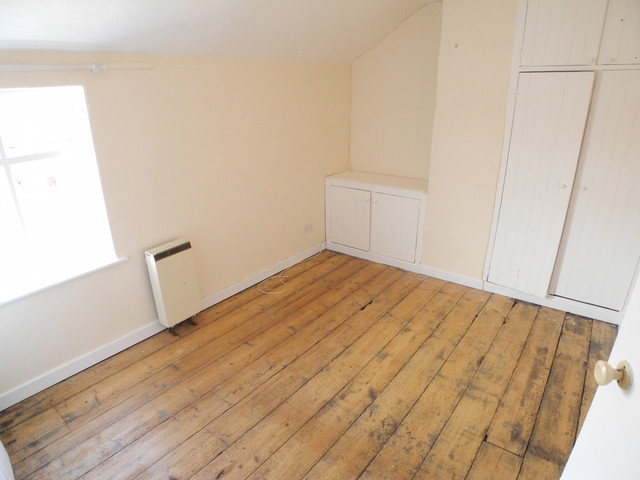  Image of 2 bedroom Cottage to rent in Nethergate Street Bungay NR35 at Nethergate Street  Bungay, NR35 1HE