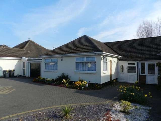  Image of 3 bedroom Bungalow for sale in Plants Brook Road Sutton Coldfield B76 at Plantsbrook Road  Sutton Coldfield, B76 1HH