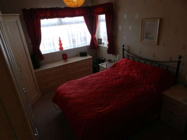  Image of 3 bedroom Bungalow for sale in Plants Brook Road Sutton Coldfield B76 at Plantsbrook Road  Sutton Coldfield, B76 1HH