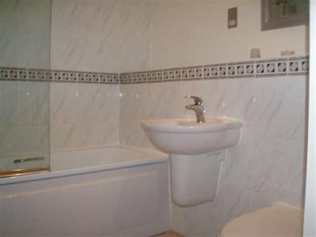  Image of 2 bedroom Flat for sale in Newhall Court George Street Hockley Birmingham B3 at Jewellery Quarter Birmingham West Midlands, B3 1DR