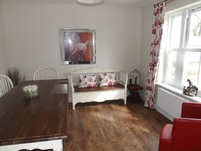  Image of 5 bedroom Detached house for sale in North Kelsey Road Caistor Market Rasen LN7 at North Kelsey Road  Caistor, LN7 6SF