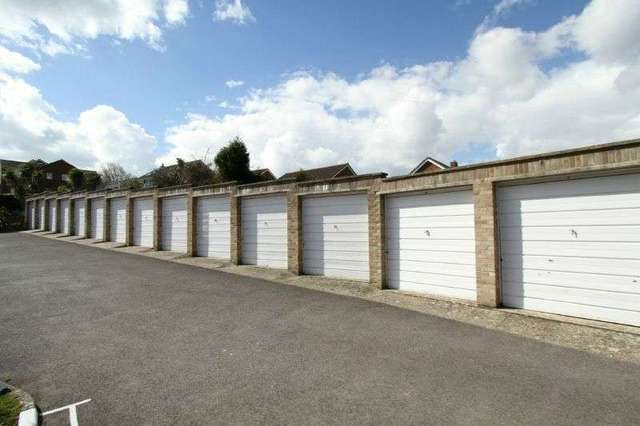  Image of 2 bedroom Flat to rent in Northbrook Road Swanage BH19 at Swanage, BH19 1QJ