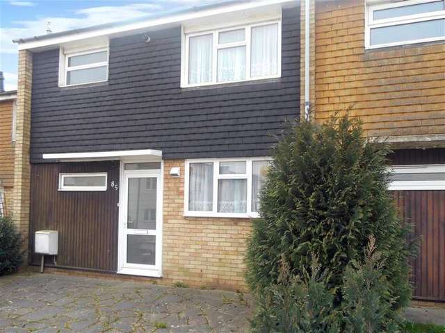  Image of 3 bedroom Terraced house for sale in Norwich Walk Basildon SS14 at Basildon Essex Basildon, SS14 3QZ