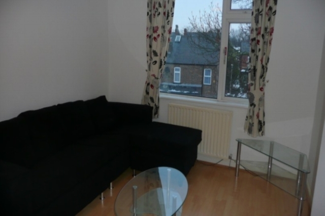  Image of 2 bedroom Apartment to rent in Osborne Road Burnage Manchester M19 at OSBORNE ROAD LEVENSHULME M19 2DT MANCHESTER, M19 2DT