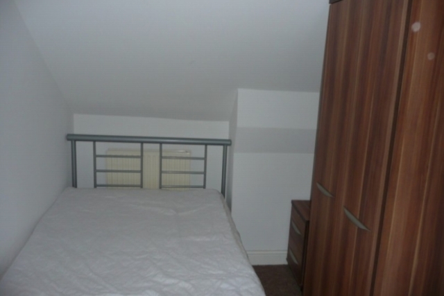  Image of 2 bedroom Apartment to rent in Osborne Road Burnage Manchester M19 at OSBORNE ROAD LEVENSHULME M19 2DT MANCHESTER, M19 2DT