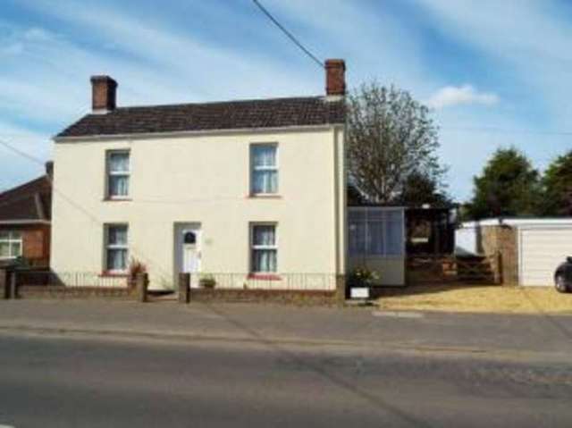  Image of 4 bedroom Detached house for sale in Isle Road Outwell Wisbech PE14 at Outwell Wisbech Outwell, PE14 8TD
