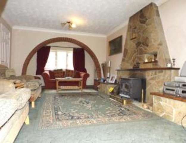  Image of 4 bedroom Detached house for sale in The Street Ovington Thetford IP25 at Ovington Thetford Ovington, IP25 6RT