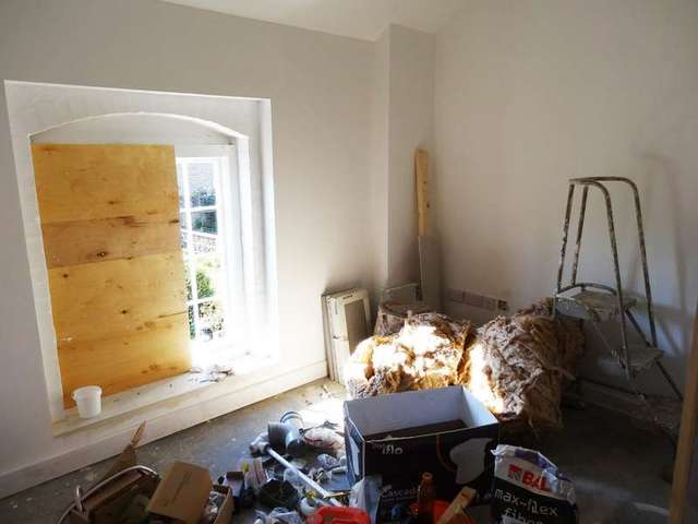  Image of 2 bedroom Cottage to rent in Oxen Road Crewkerne TA18 at Oxen Road  Crewkerne, TA18 7HN