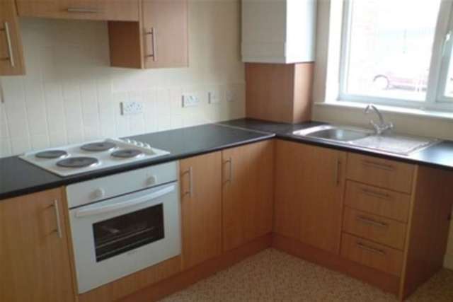  Image of 2 bedroom Property to rent in Oxford Street Mansfield NG18 at Mansfield, NG18 2EX