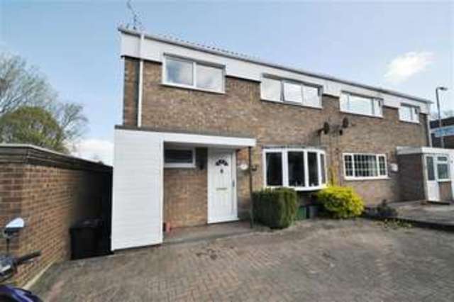  Image of 3 bedroom Property for sale in Paddock Close Droitwich WR9 at Paddock Close Droitwich Spa Droitwich Spa, WR9 9HN