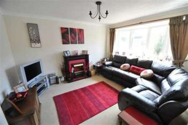  Image of 3 bedroom Property for sale in Paddock Close Droitwich WR9 at Paddock Close Droitwich Spa Droitwich Spa, WR9 9HN