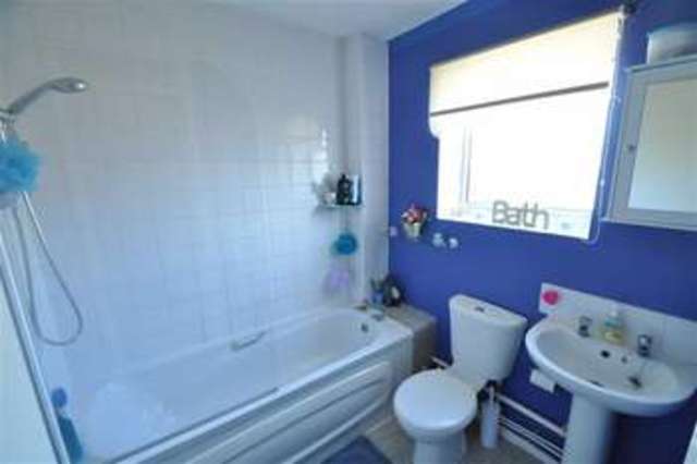  Image of 3 bedroom Property for sale in Paddock Close Droitwich WR9 at Paddock Close Droitwich Spa Droitwich Spa, WR9 9HN