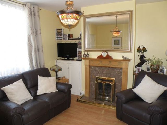  Image of 3 bedroom Terraced house for sale in Commercial Road Paddock Wood Tonbridge TN12 at Commercial Road  Paddock Wood, TN12 6DS