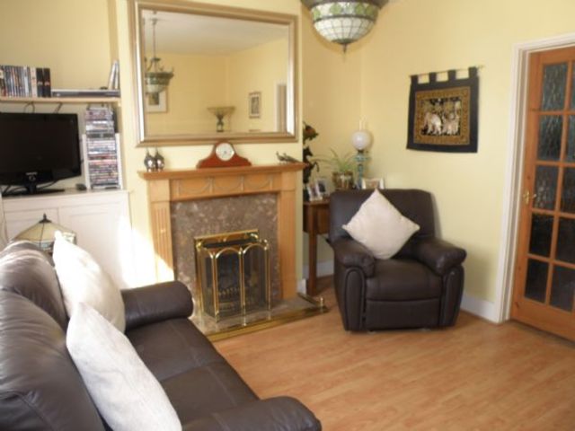  Image of 3 bedroom Terraced house for sale in Commercial Road Paddock Wood Tonbridge TN12 at Commercial Road  Paddock Wood, TN12 6DS