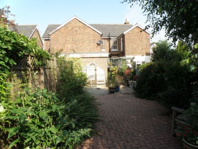  Image of 3 bedroom Terraced house for sale in Commercial Road Paddock Wood Tonbridge TN12 at Commercial Road  Paddock Wood, TN12 6DS