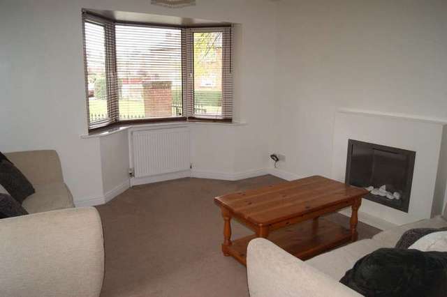  Image of 1 bedroom Flat to rent in Park Lodge Lane Wakefield WF1 at Wakefield Wakefield, WF1 4QA