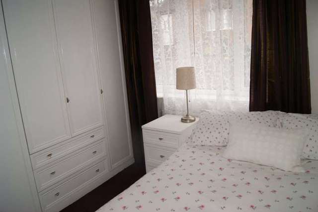  Image of 1 bedroom Flat to rent in Park Lodge Lane Wakefield WF1 at Wakefield Wakefield, WF1 4QA