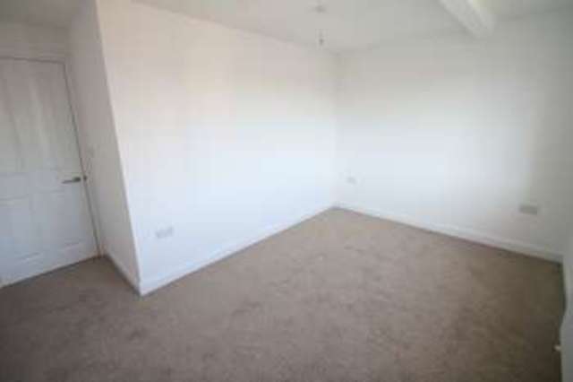  Image of 2 bedroom Semi-Detached house for sale in Parr Crescent Hemel Hempstead HP2 at Parr Crescent  Hemel Hempstead, HP2 7LJ