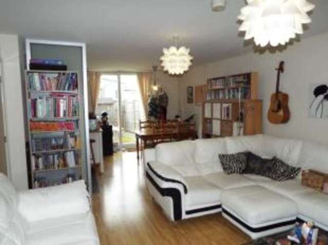 Image of 3 bedroom End of Terrace for sale in Paxton Place Manchester M11 at Manchester Greater Manchester Openshaw, M11 3NL