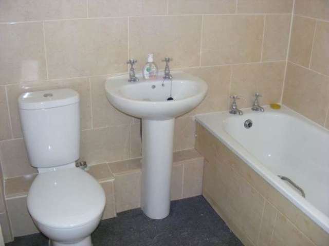  Image of 3 bedroom Detached house to rent in Pelican Close Weston-super-Mare BS22 at Worle Weston-super-Mare Worle, BS22 8XP