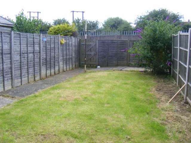  Image of 3 bedroom Detached house to rent in Pelican Close Weston-super-Mare BS22 at Worle Weston-super-Mare Worle, BS22 8XP
