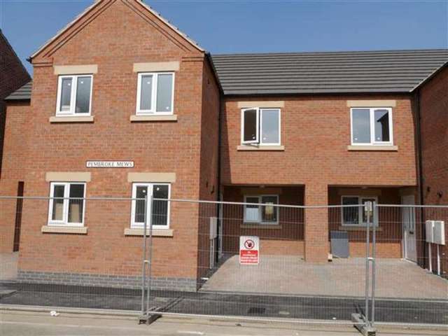  Image of 3 bedroom Terraced house for sale in Cambridge Street Grantham NG31 at Manthorpe, NG31 6EZ