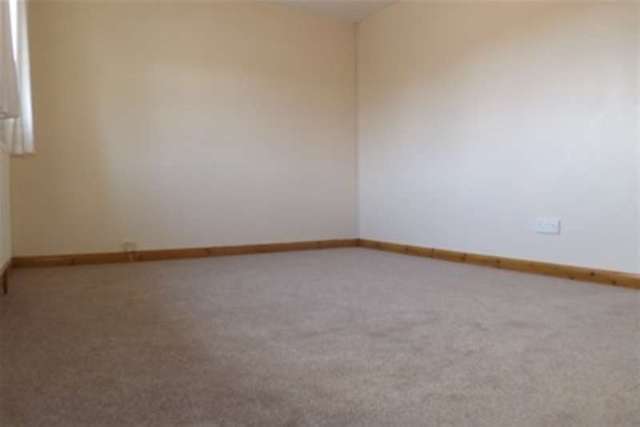  Image of 3 bedroom Detached house to rent in Little Oaks Penryn TR10 at Penryn, TR10 8QE