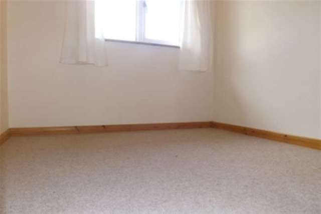  Image of 3 bedroom Detached house to rent in Little Oaks Penryn TR10 at Penryn, TR10 8QE