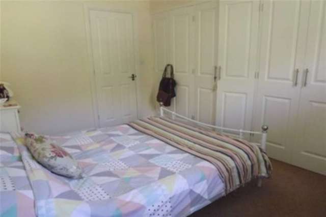  Image of 3 bedroom Detached house to rent in Piccadilly Road Chesterfield S41 at Chesterfield, S41 0EJ
