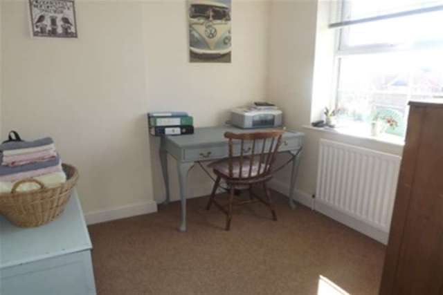  Image of 3 bedroom Detached house to rent in Piccadilly Road Chesterfield S41 at Chesterfield, S41 0EJ